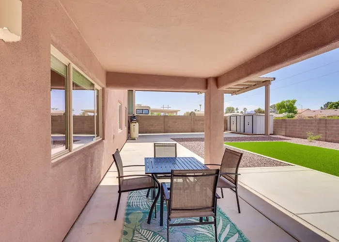 1 Mi To Golf Course: Yuma Oasis W/ Furnished Patio *