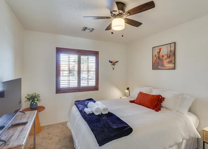 1 Mi To Golf Course: Yuma Oasis W/ Furnished Patio Holiday home *